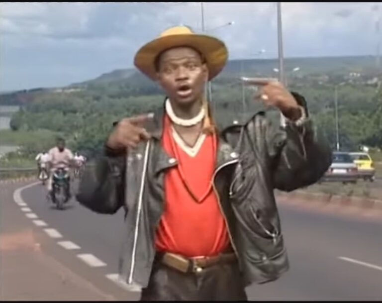 Mangala Camara-minye minye