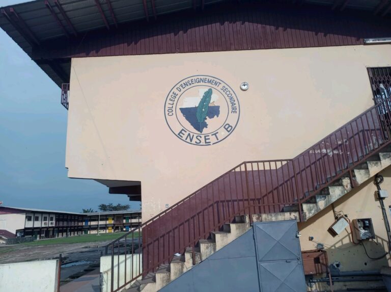 Harcèlement scolaire: Une mère dénonce les abus d’un enseignant au collège ENSET/B de Libreville