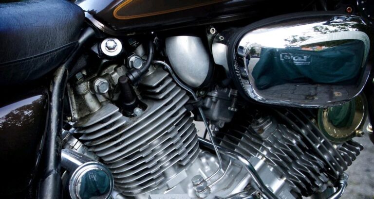 Grâce à un détail, il retrouve sa moto, 24 ans après son vol